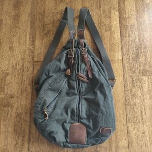 Bed Stu Cheyenne Adjustable Duffel Backpack